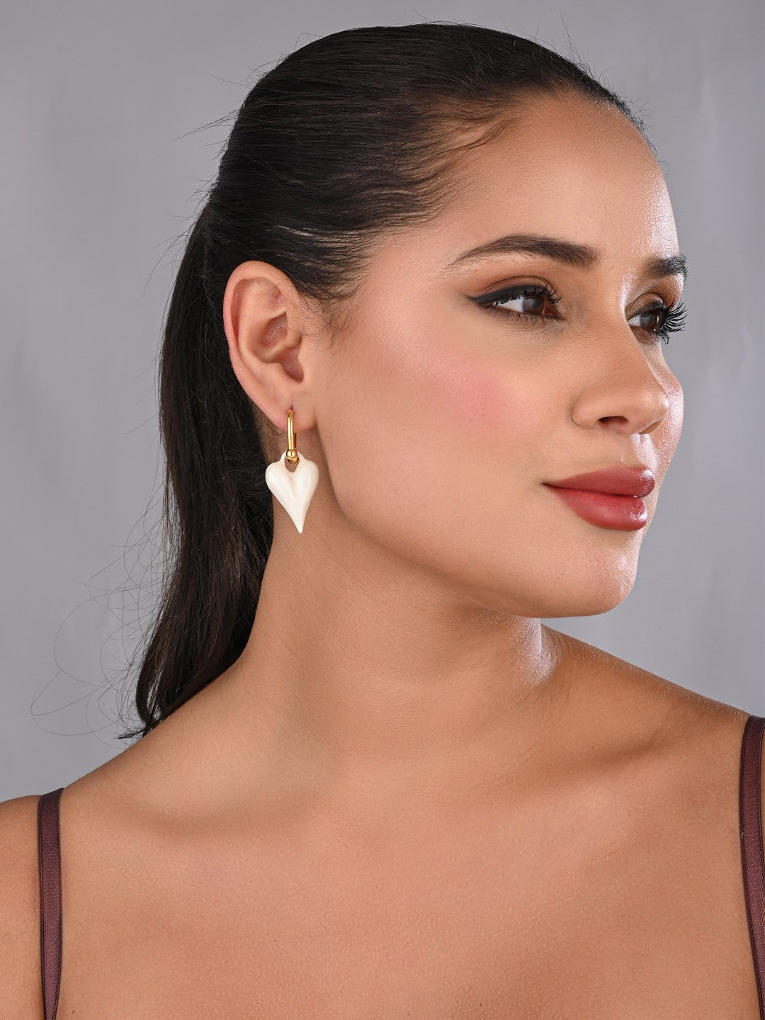 White Love glaze Heart Earrings - Reenisaa