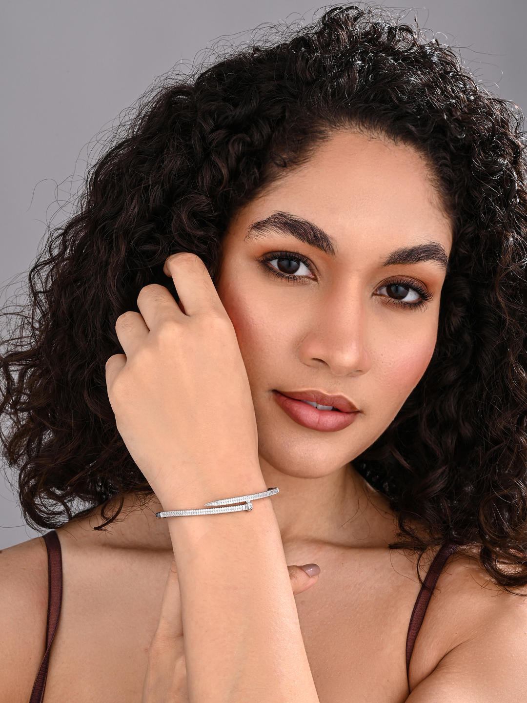 Luxe Silver Nail-Tip Sparkle Bangle - Reenisaa