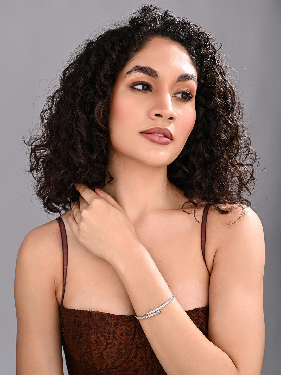 Luxe Silver Nail-Tip Sparkle Bangle - Reenisaa