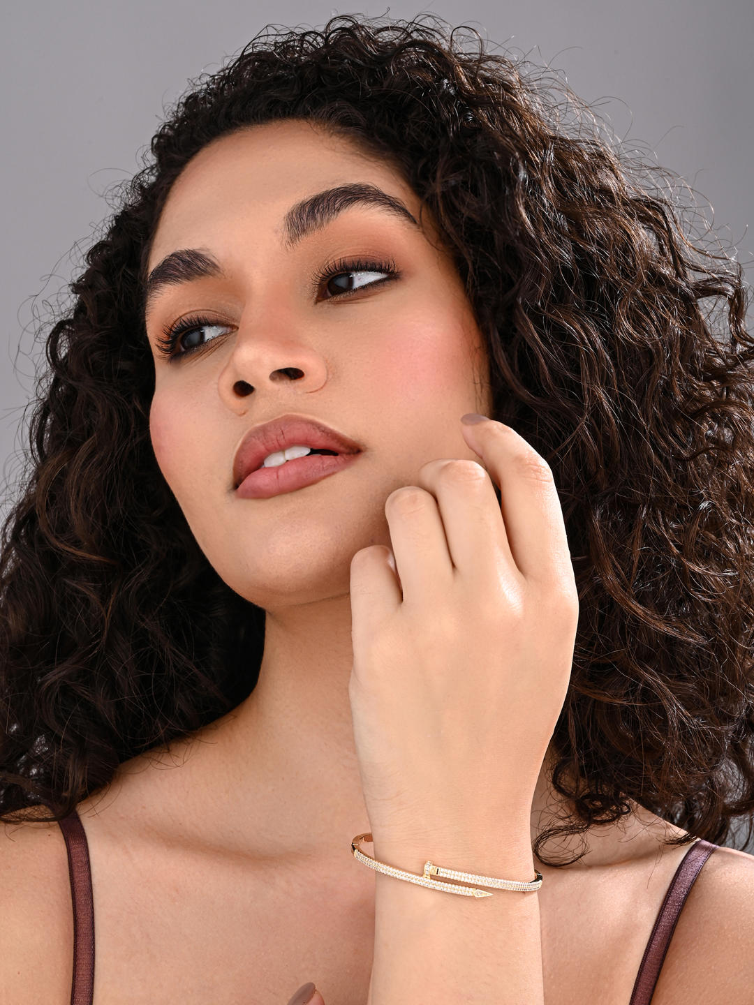 Luxe Nail-Tip Sparkle Bangle - Reenisaa