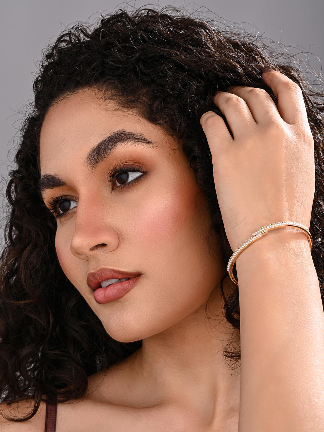 PearlGlow Dual-Row Bangle - Reenisaa