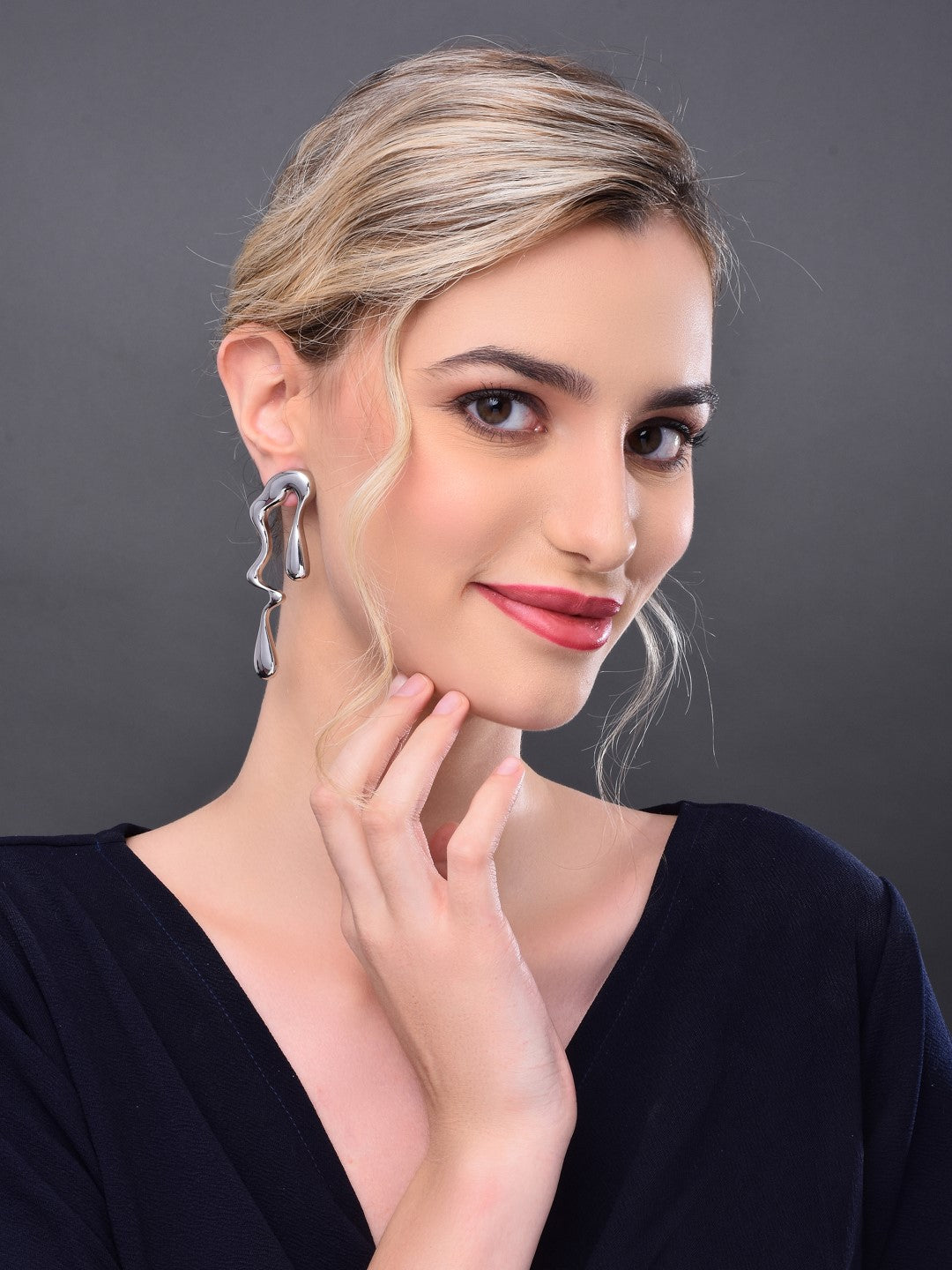 Irregular Glossy Trendy Dangle Earring in Silver - Reenisaa