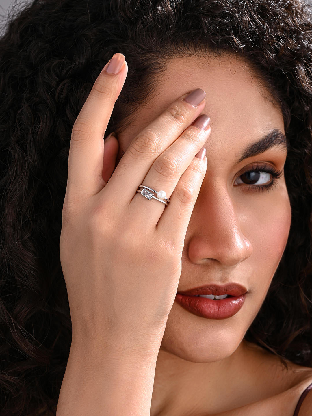 Pearl Prism Adjustable Ring, Rhodium Plated - Reenisaa