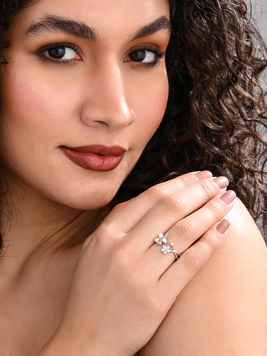 Blossom Duo Pearl Ring in Silver - Reenisaa