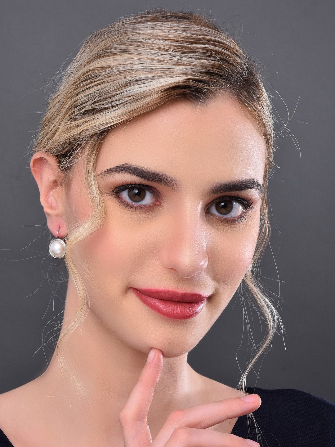 Rhodium Plated Pearl Drop Earring - Reenisaa