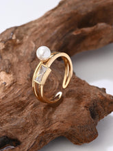Pearl Prism Adjustable Ring – Gold Finish