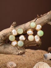 MINT PEARL CRESCENTS