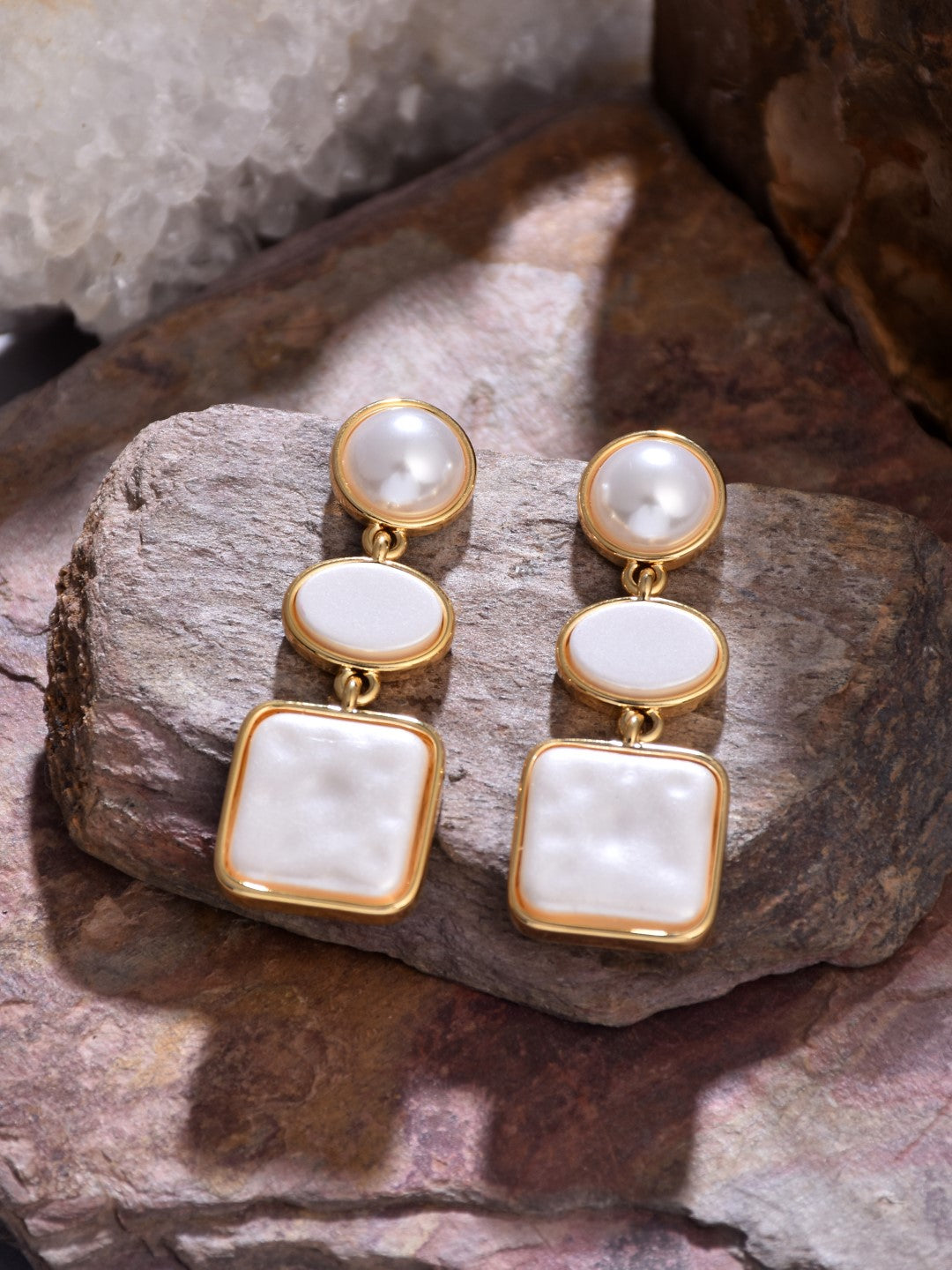Geometric Pearl Earrings - Reenisaa