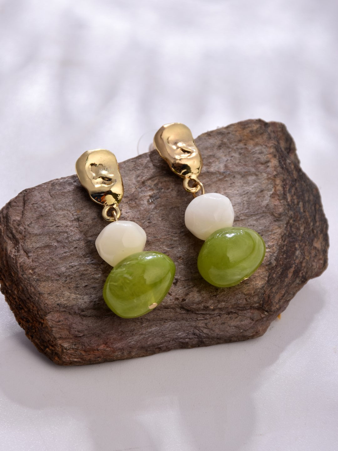Acrylic drop earrings with White & Green beads - Reenisaa