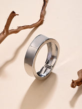 Regal Aura Classic Band – Silver