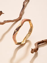 Enamel Ripple Wave Bangle – BROWN