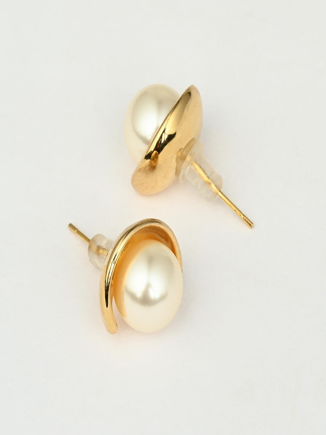 Halo Pearl Earrings