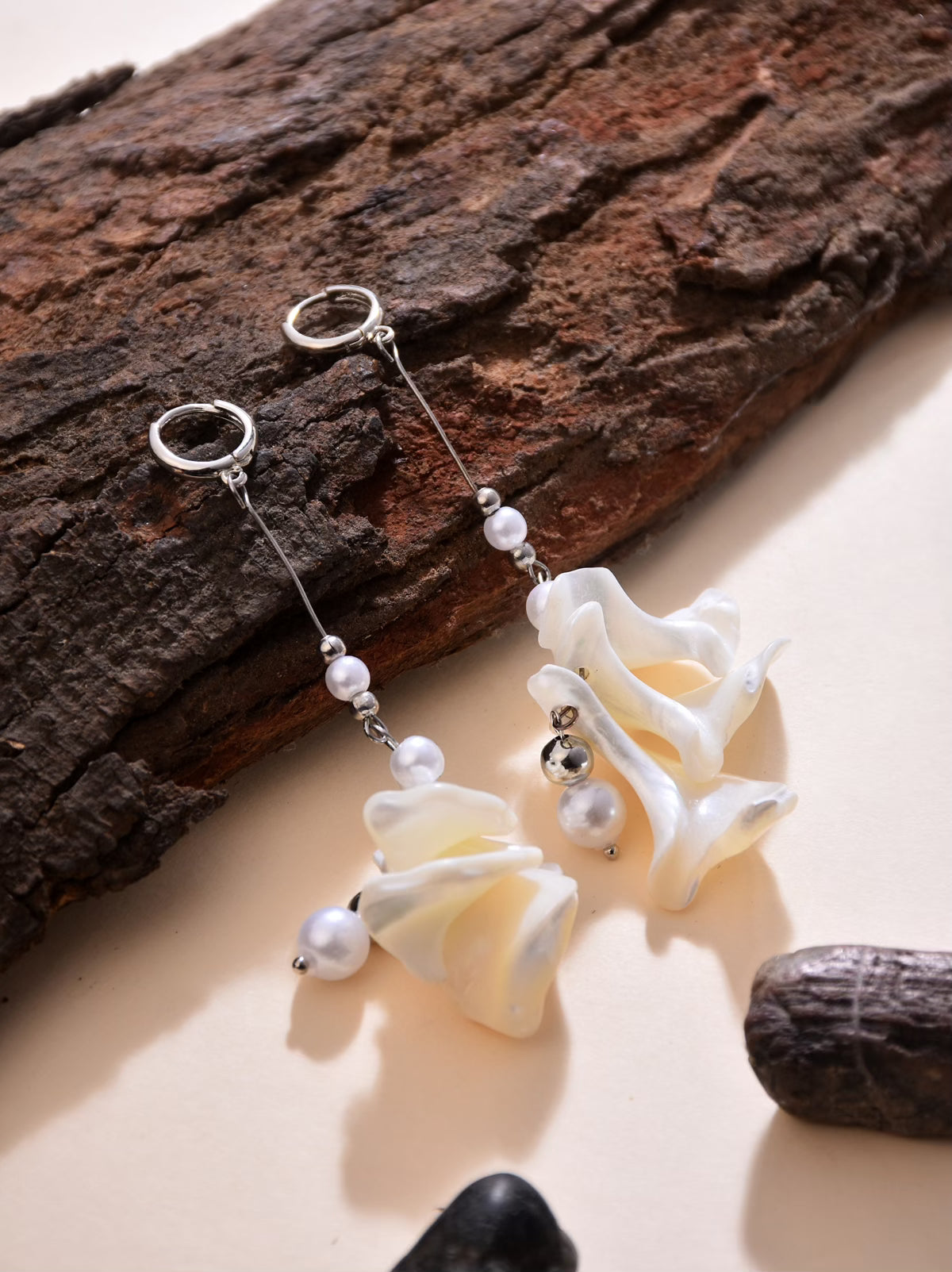 Shell Drop Earring - Reenisaa