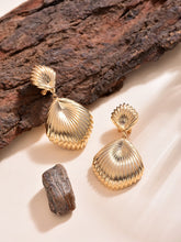 14k Gold Plated Shell Drop Earring
