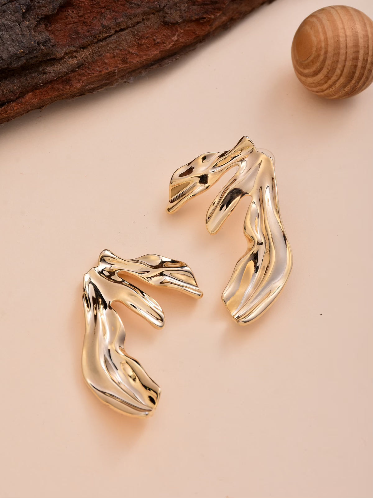 Vintage Gold Drop Earring - Reenisaa