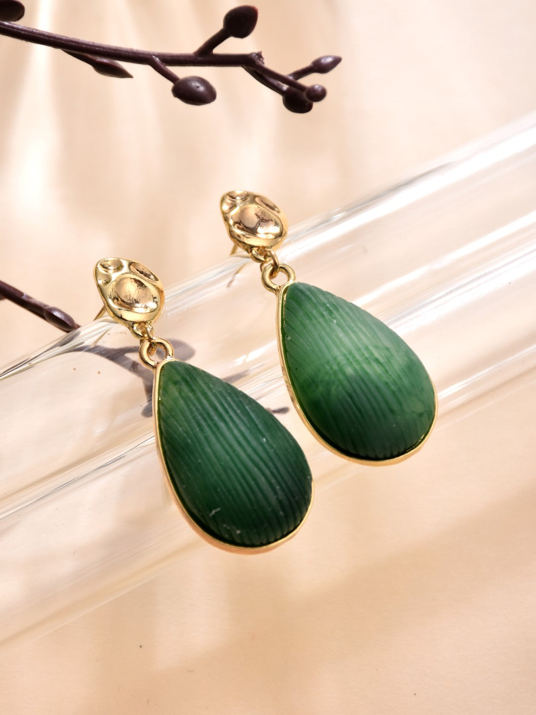 Green Resin Drop Earrings - Reenisaa