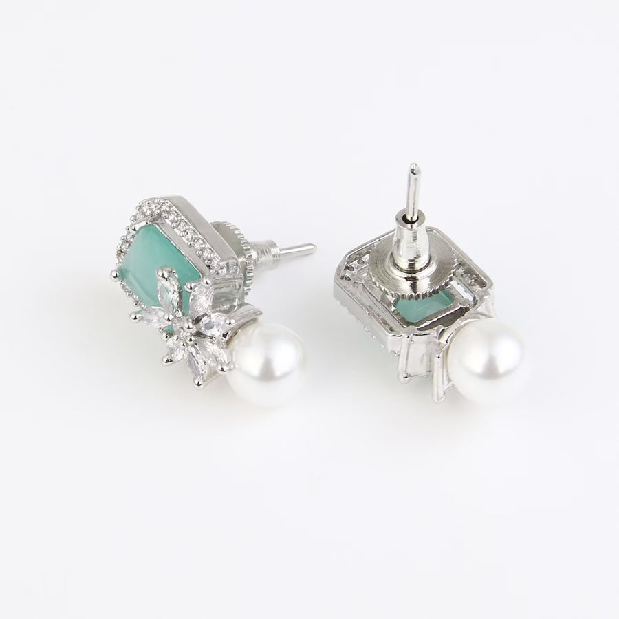 Mint Green Pearl Stud Earring