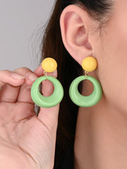 Meadow Green Swirl Earring