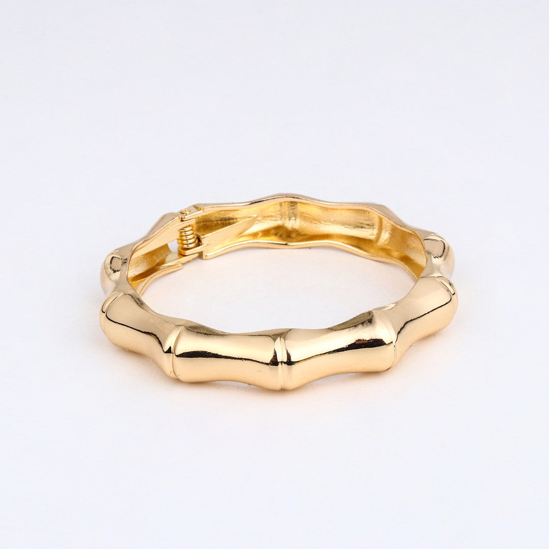 Sculpt Curve Open Bangle
