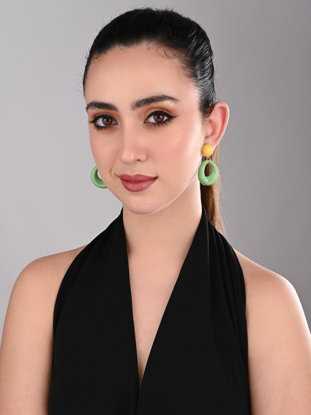 Meadow Green Swirl Earring