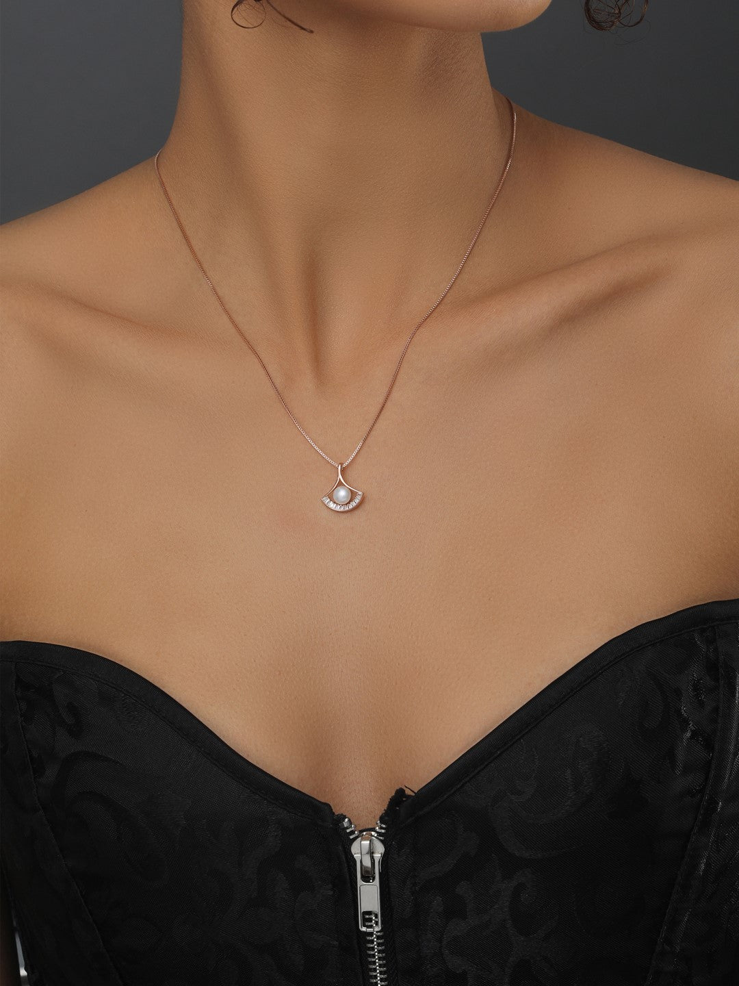 Pearl & Diamond Pendant Necklace