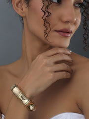 Scallop Gold Bracelet