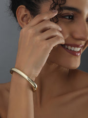 Chunky Gold Cuff Bracelet for Modern Glamour