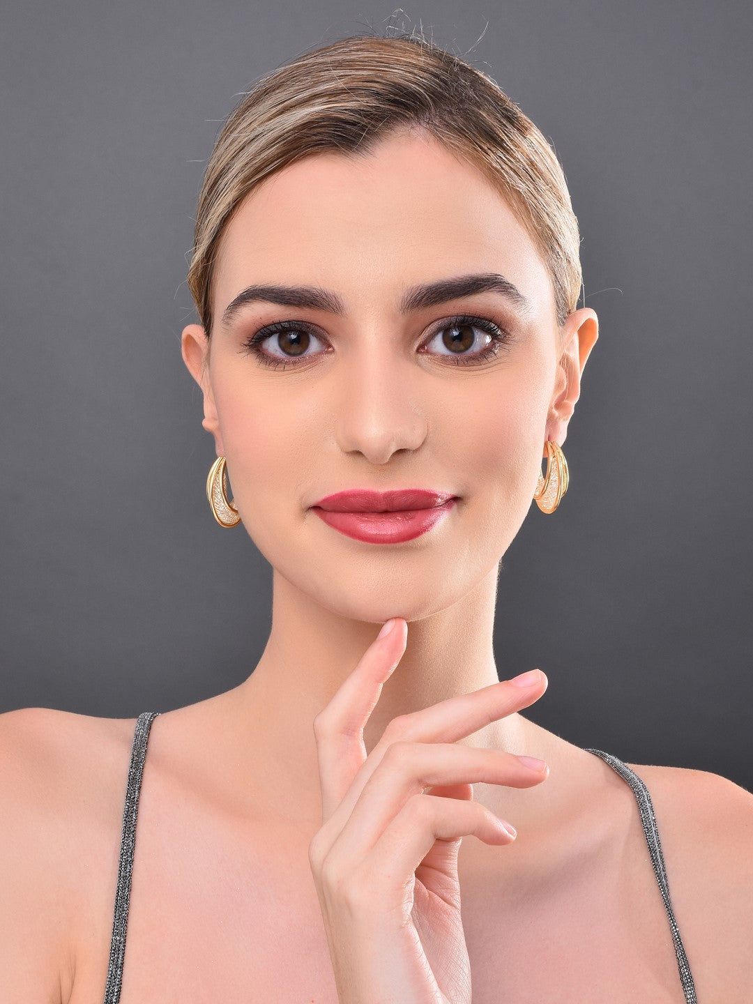 Oval Sparkling 14k Mesh Hoop Earrings