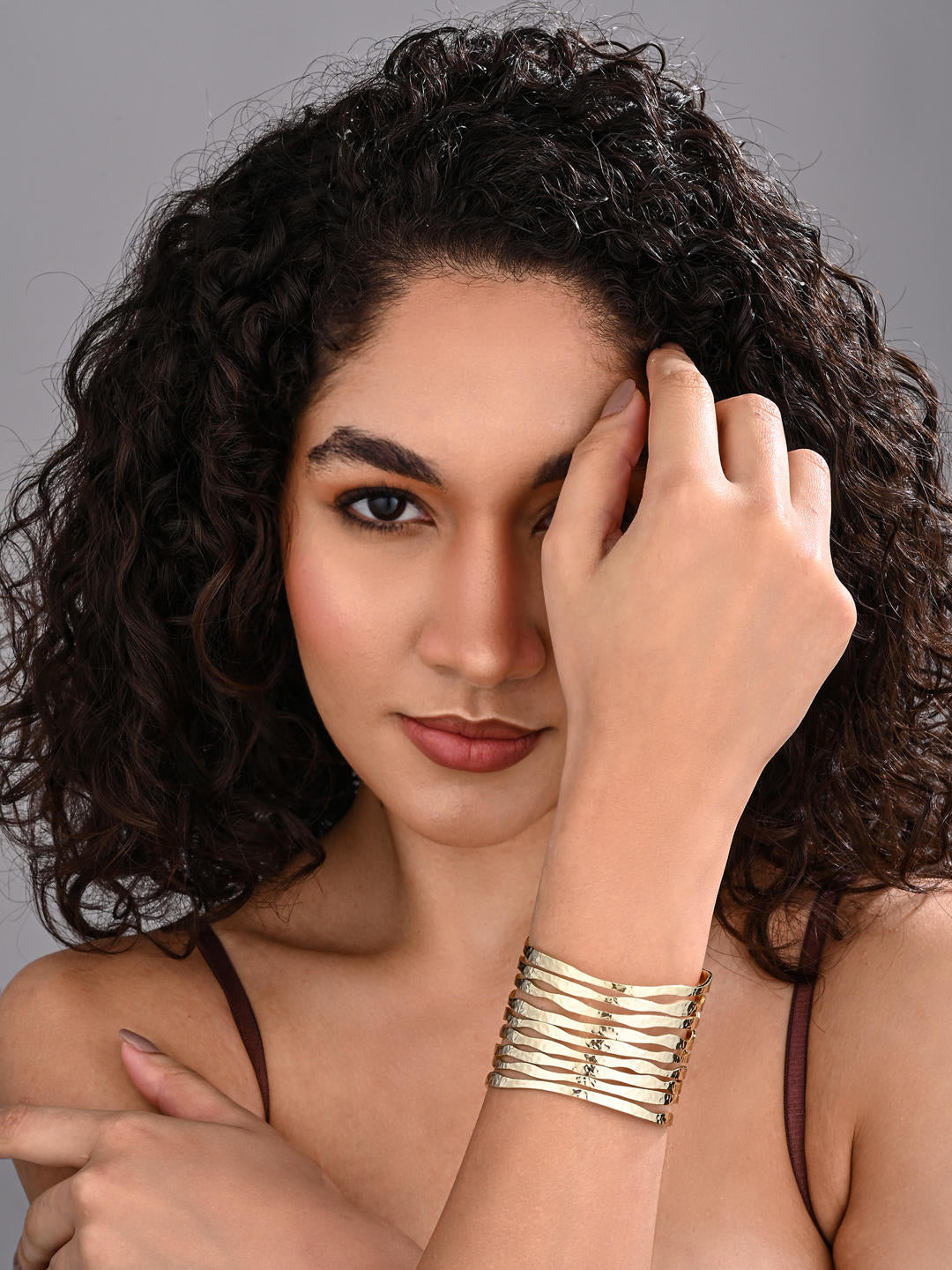 Sculpted Shine Bangle