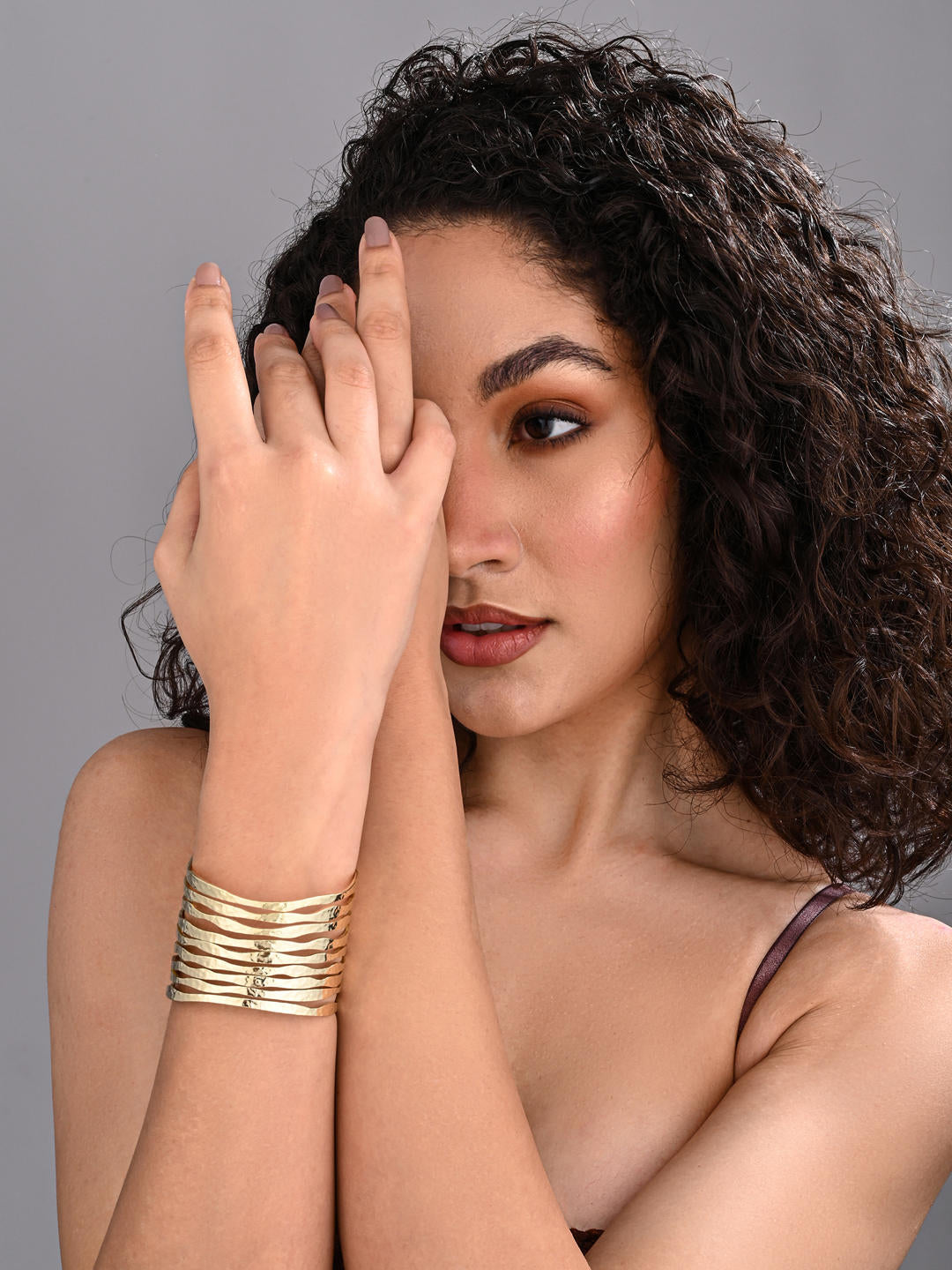 Sculpted Shine Bangle