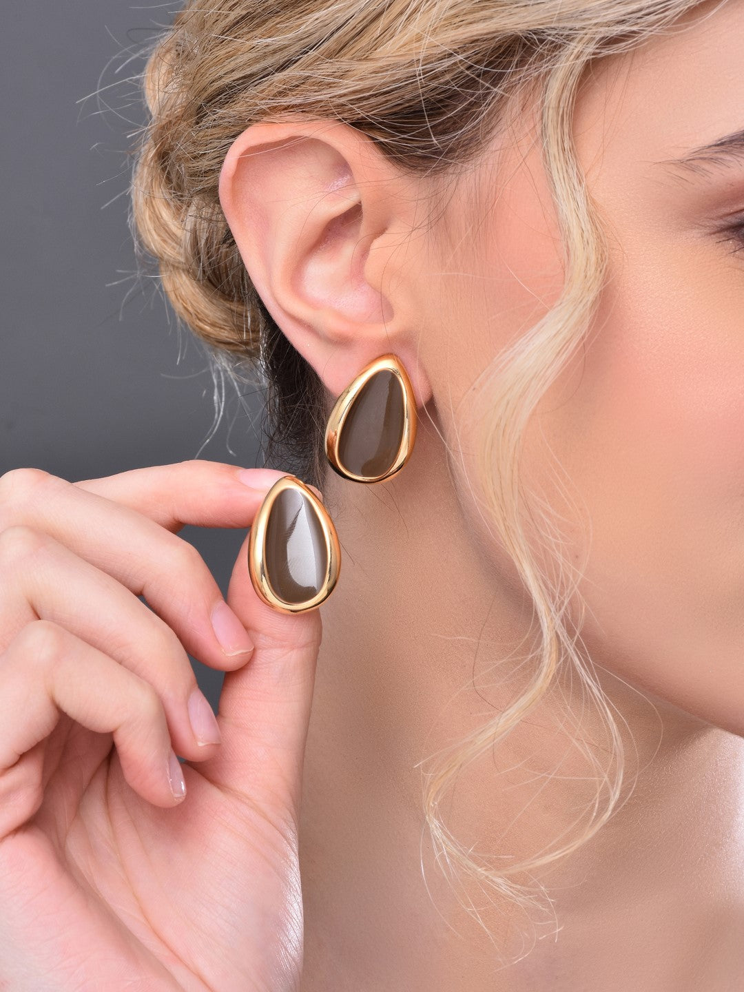 Brown Enamel Stud Earring