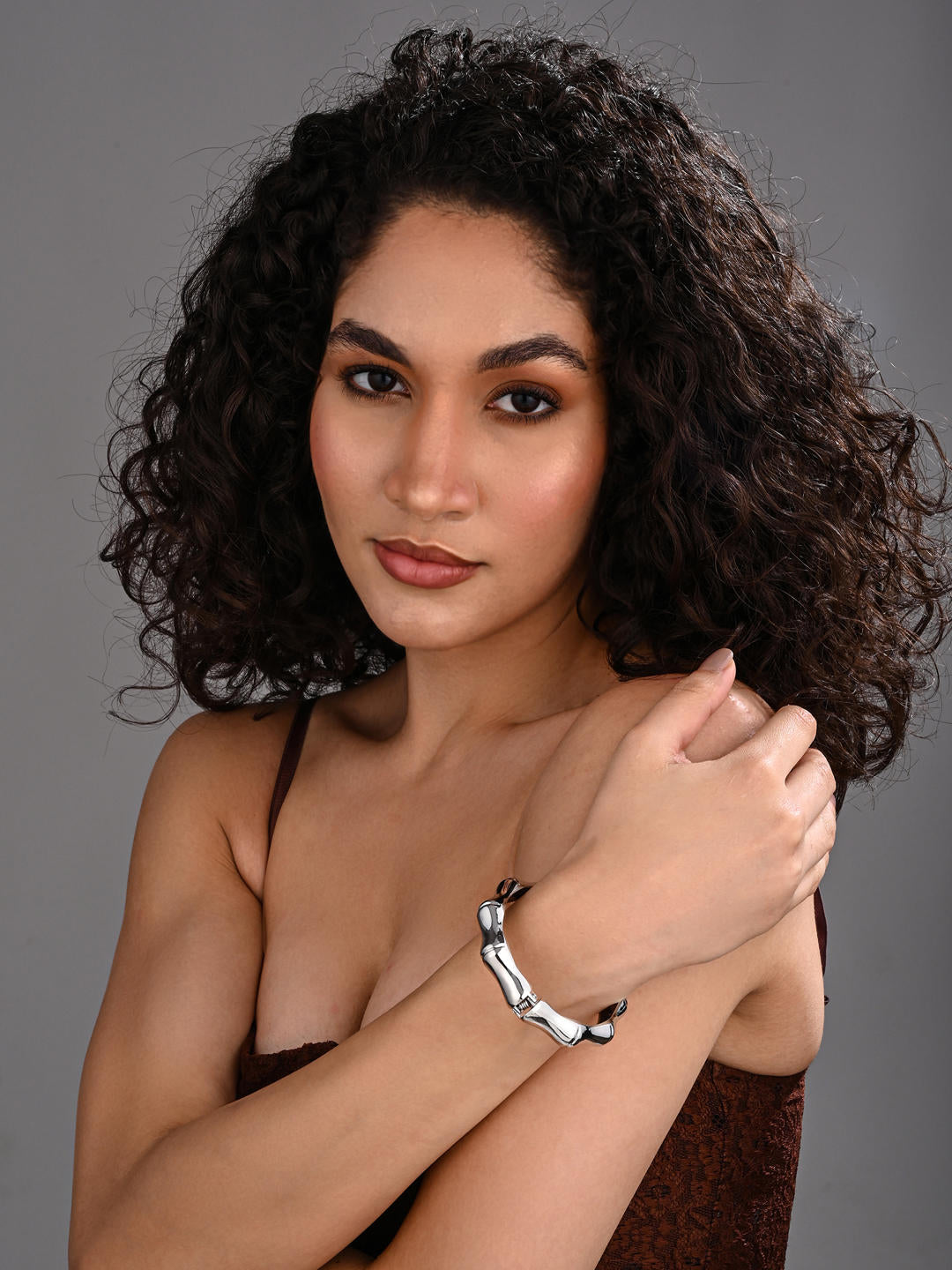 Sculpt Curve Open Bangle – Silver