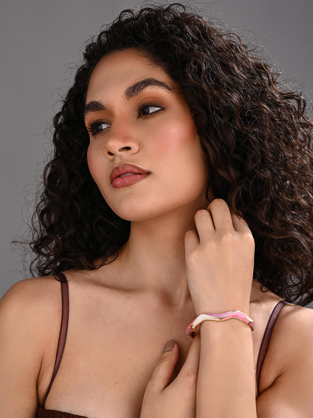 Enamel Ripple Wave Bangle – Pink