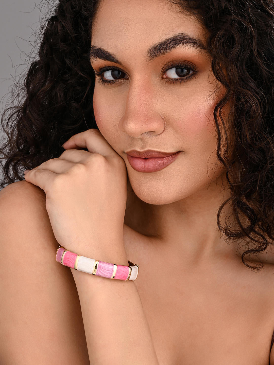 Enamel Voyage Colorblock Bangle – Pink
