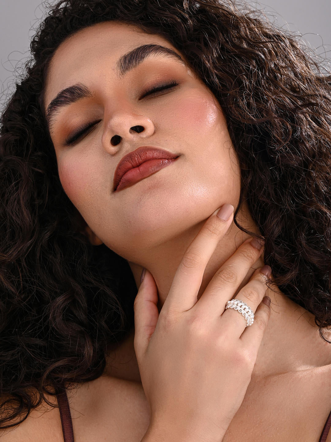 Pearl Lace Ring