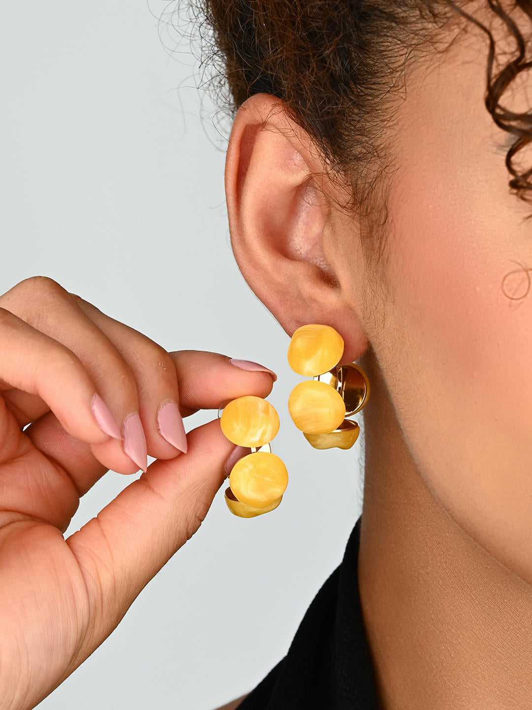 Mustard Bloom Earrings