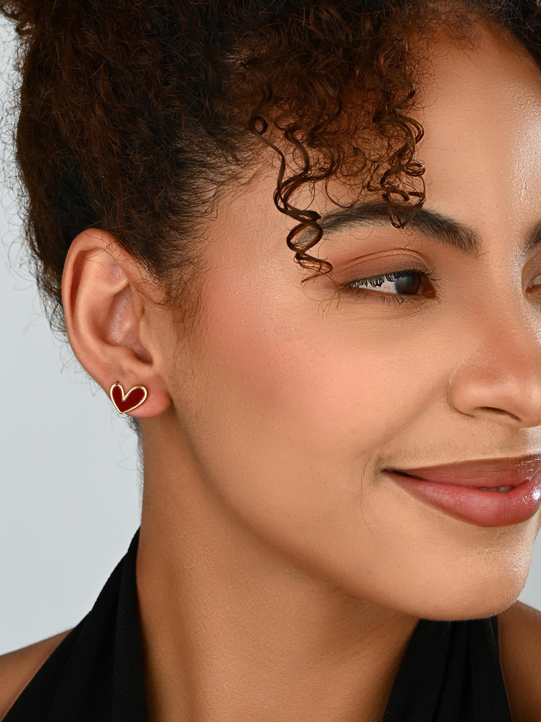 Scarlet Heart Studs