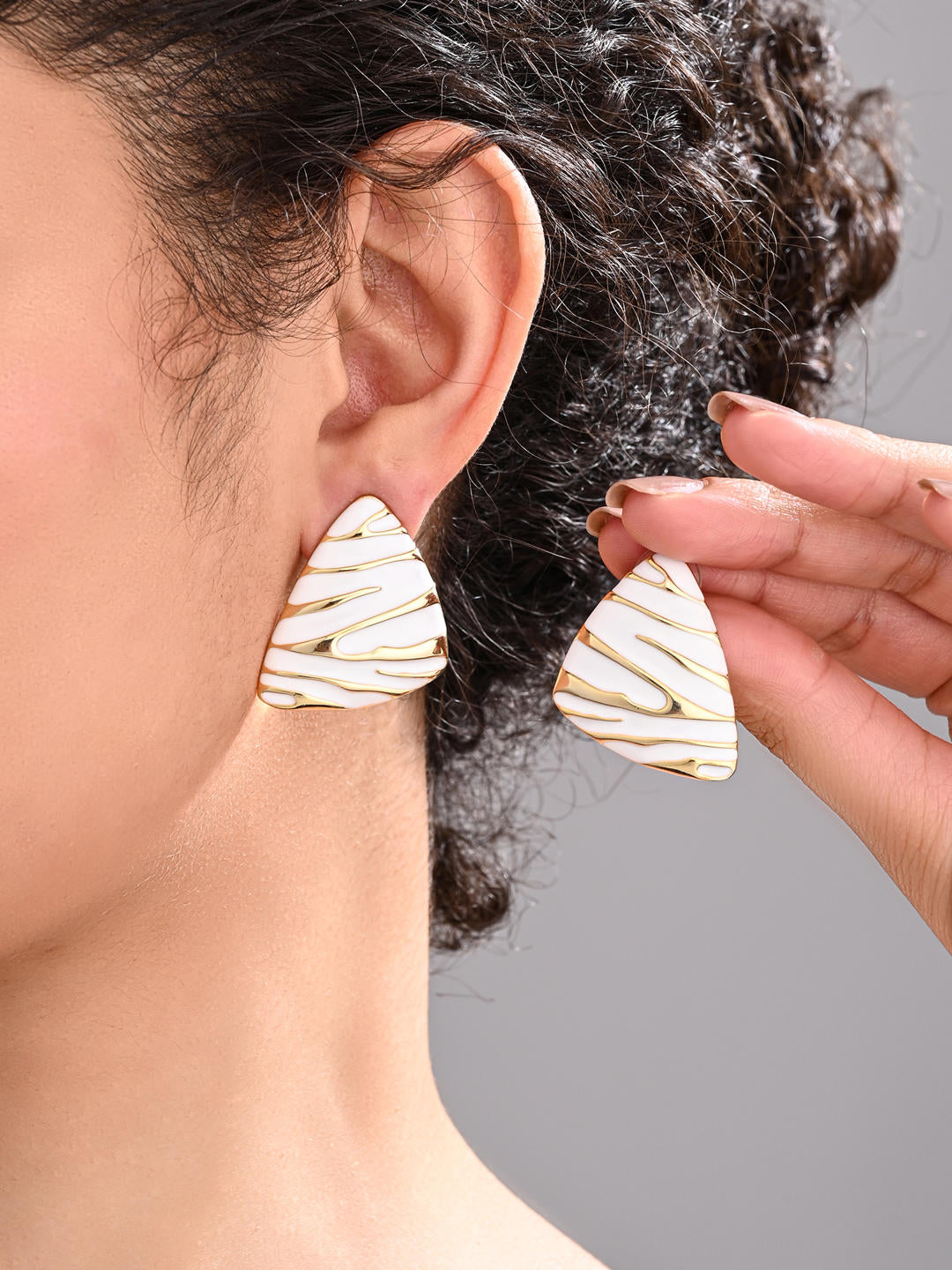 White Sand Dune Earrings