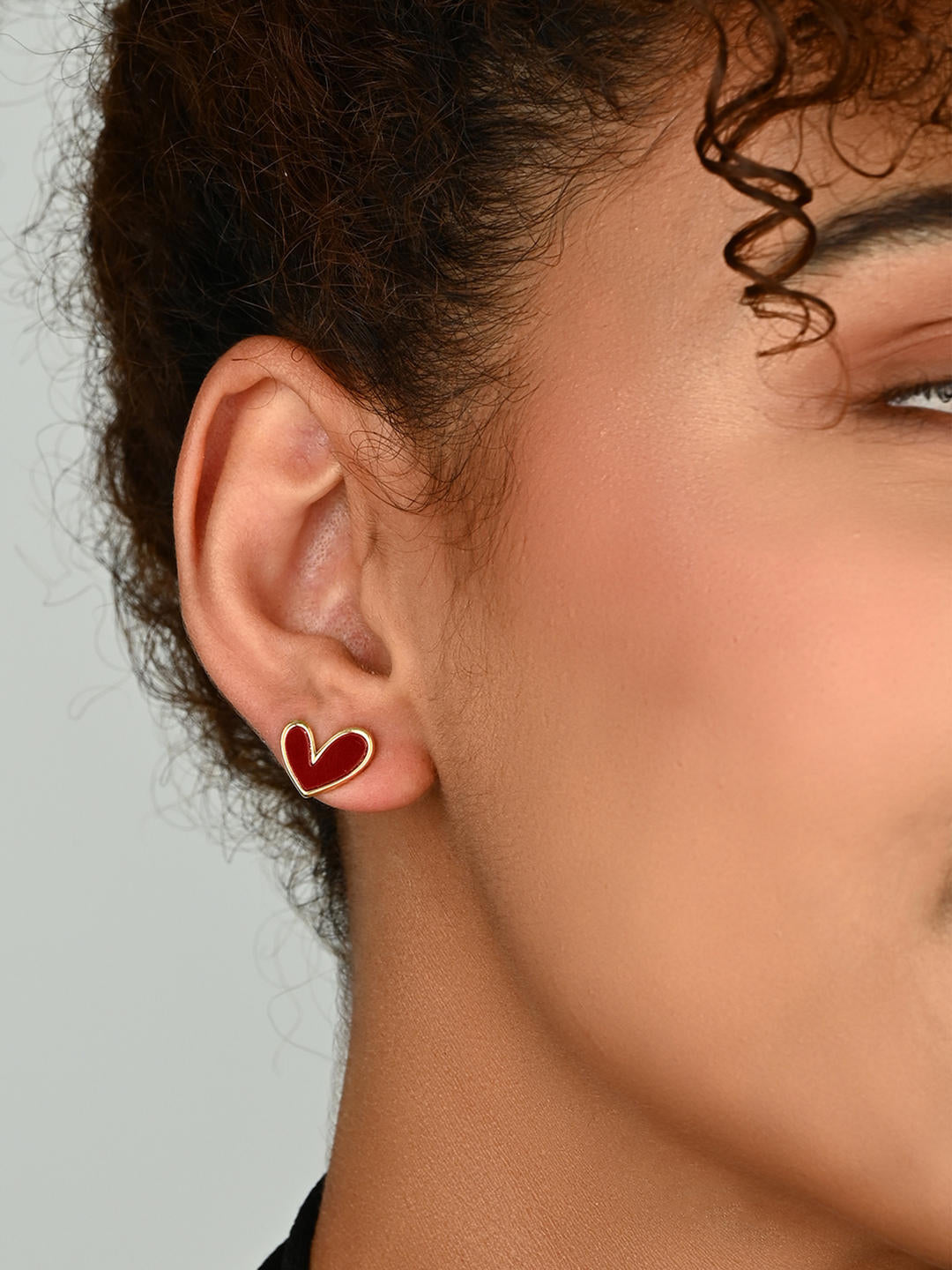 Scarlet Heart Studs