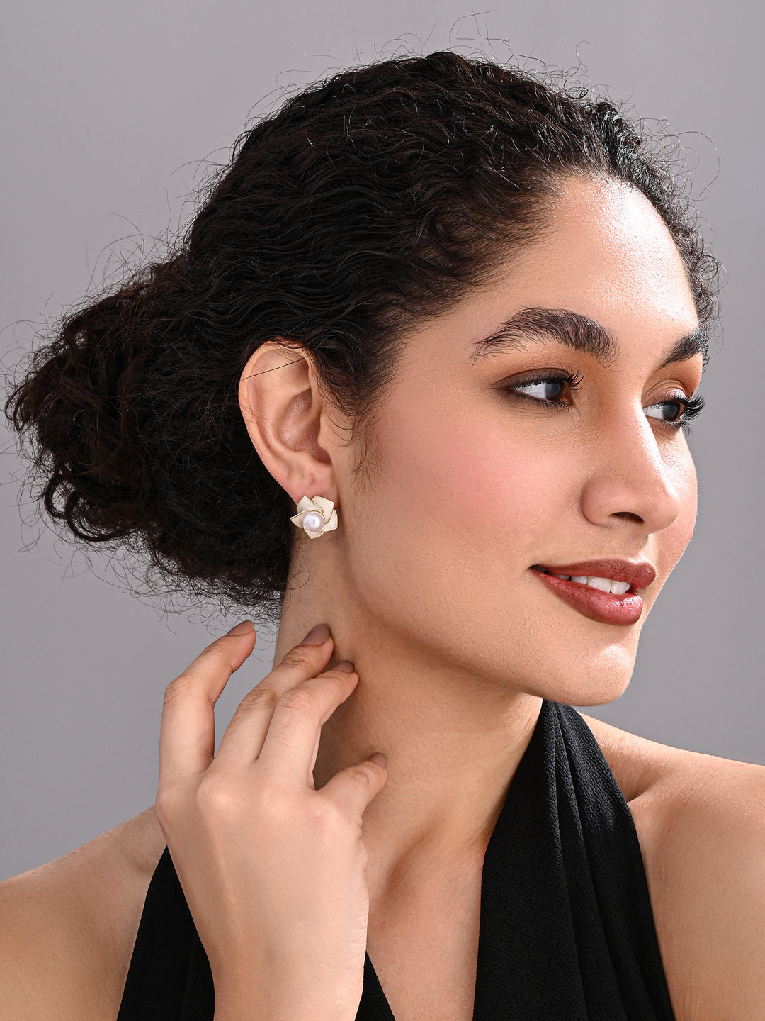18k Gold Plated Pearl Petal Studs