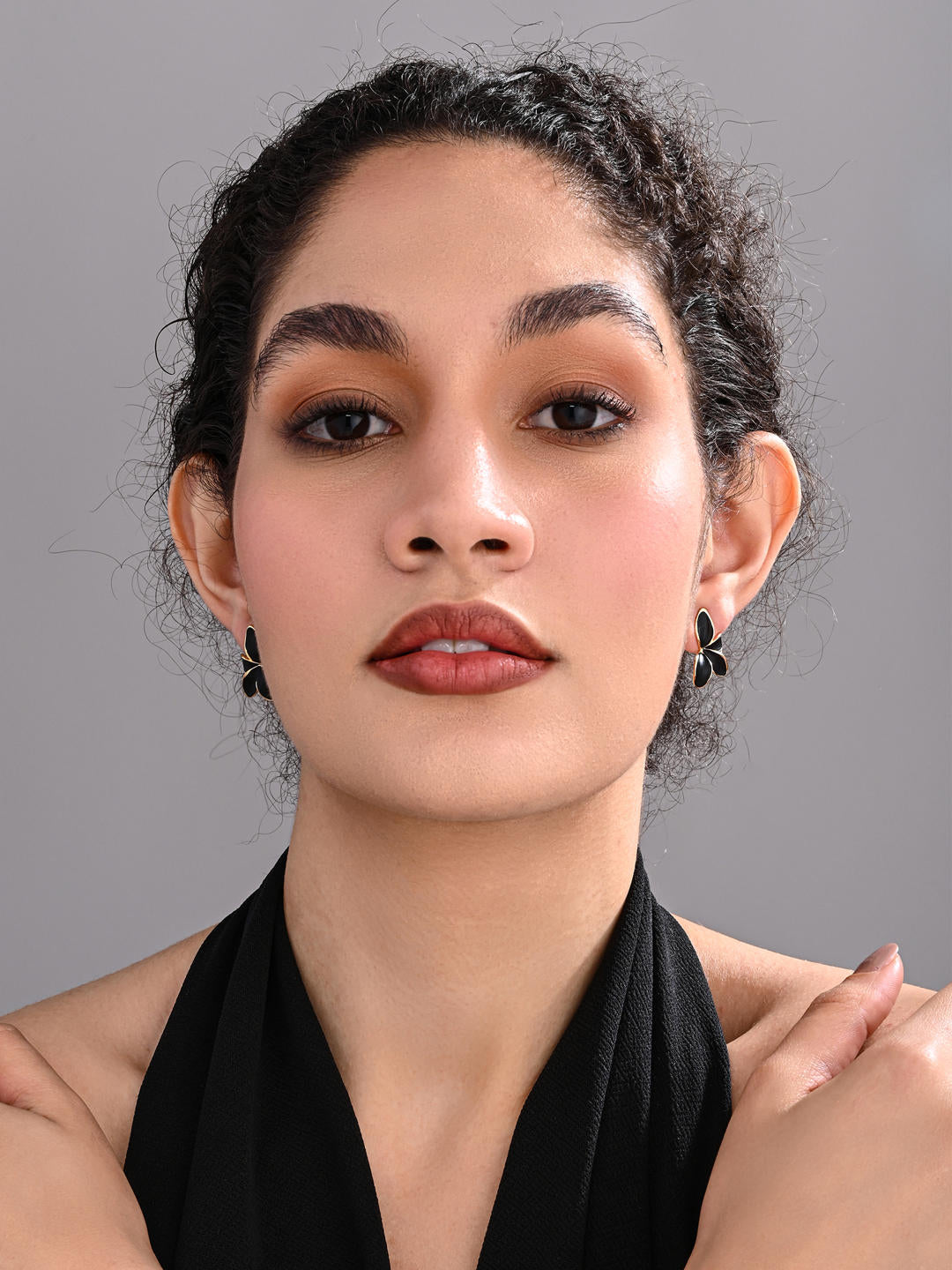 Classic Black Petal Stud Earrings