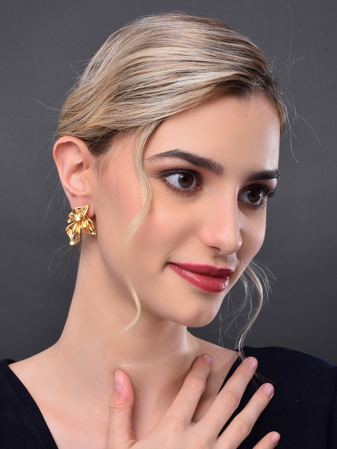 Gold Leaf Shape Earring
