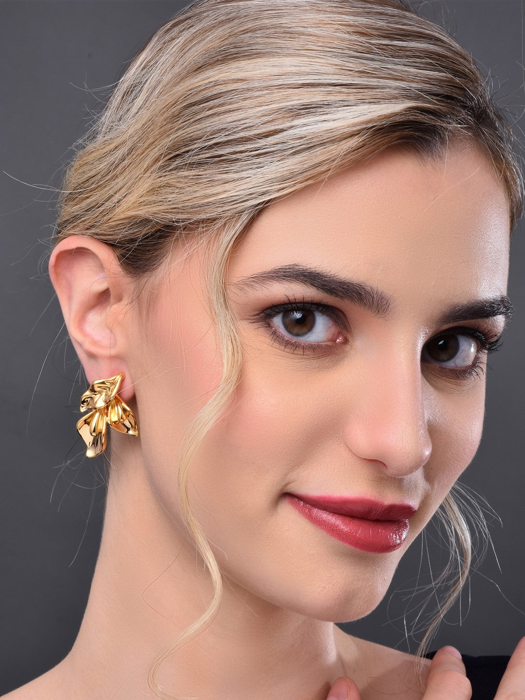 Gold Leaf Shape Earring