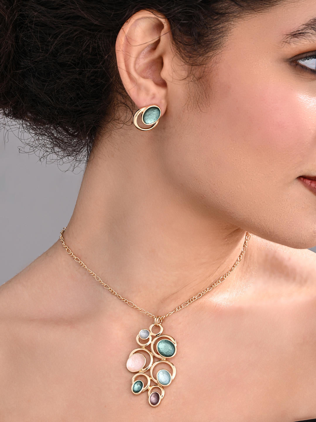 Serene Symphony Necklace Set