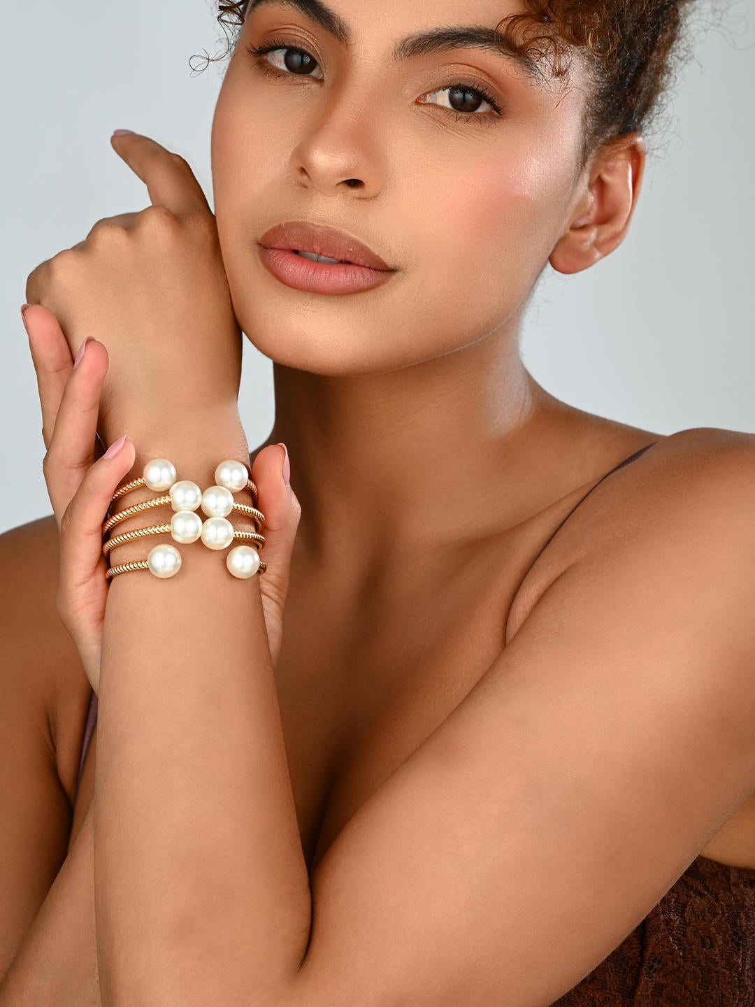 Gold Pearl Openable Bangle