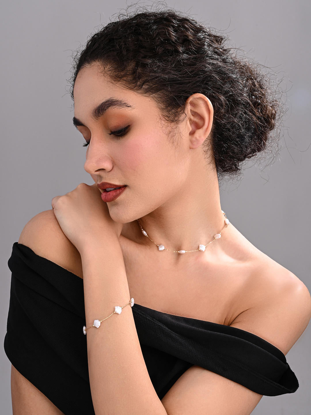 Pearl Reverie Necklace & Bracelet Set