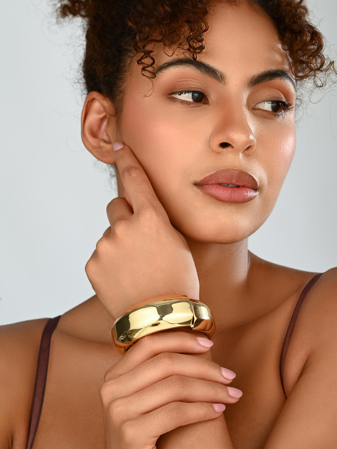 Modern Chunky Gold Fashion Bangle