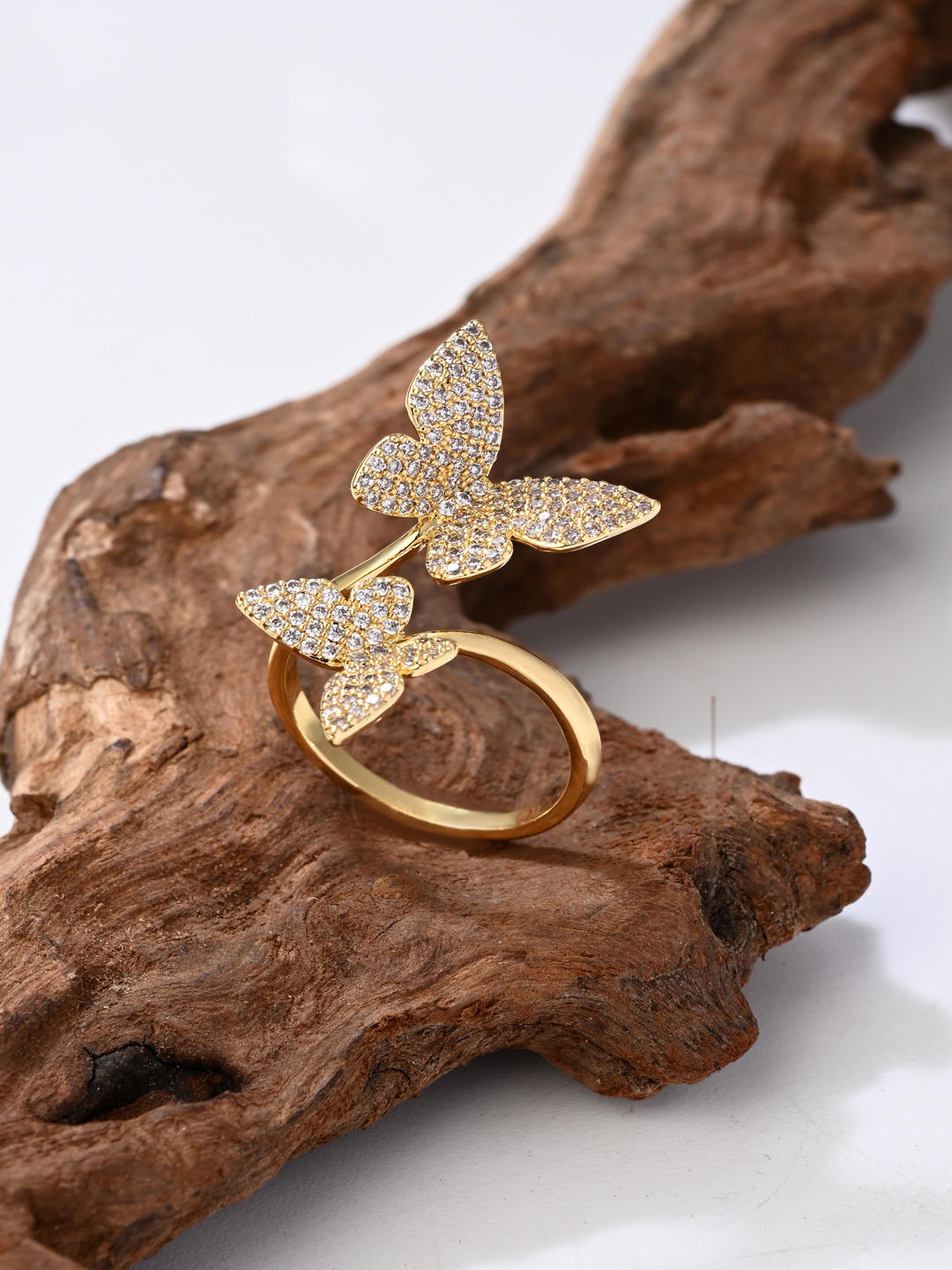 Golden Twin Butterflies Sparkle Ring