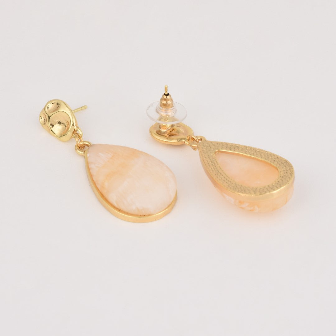 Beige Resin drop earrings