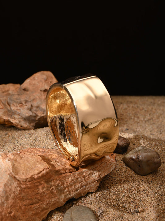 Bold gold Bangle